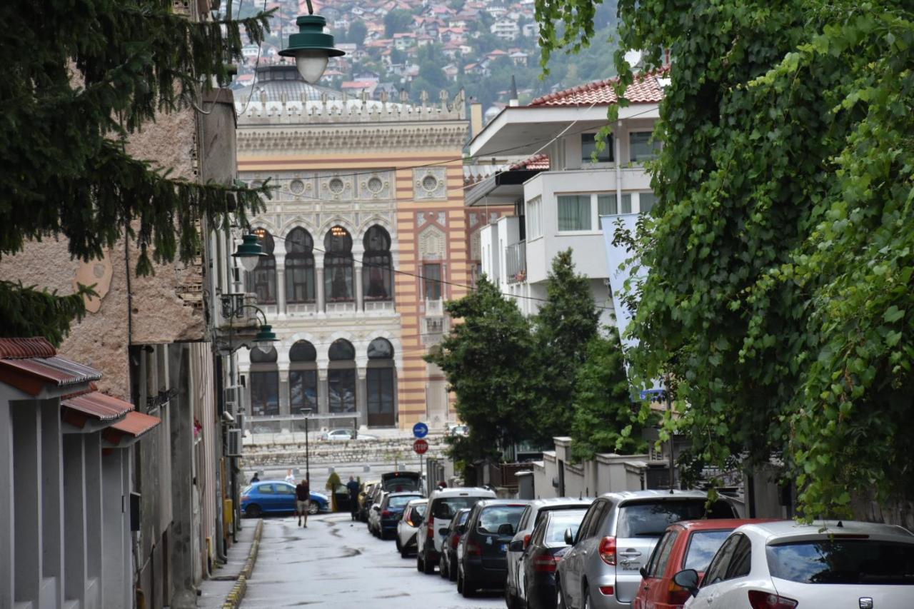 Vijecnica Tuzlaks Apartments Sarajevo Buitenkant foto